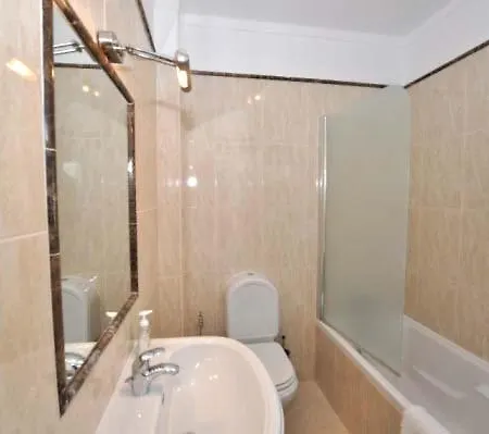 Villa Vale Do Garrao Sleeps 8 Pool Air Con Wifi *