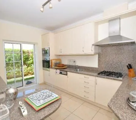 Vale Do Garrao Sleeps 8 Pool Air Con Wifi *